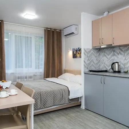 Myfreedom Apartments: Metro Klovska, Near Military Hospital * Kyiv