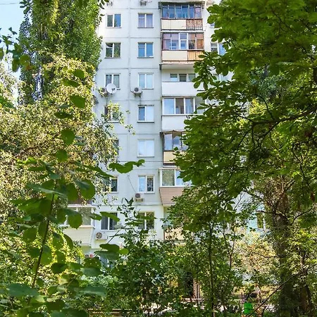 Myfreedom поруч із метро кловська Apartmán *