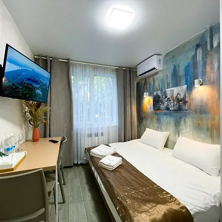 Myfreedom поруч із метро кловська Apartmán *